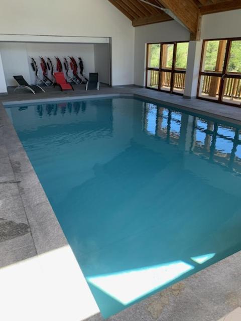 Appt Le Hameau Des Rennes 4 Etoiles Pieds Des Pistes Piscine Interieure Exterieure Daire Vars  Dış mekan fotoğraf
